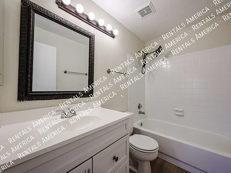 3921 W Ivanhoe St #176 — Photo 24