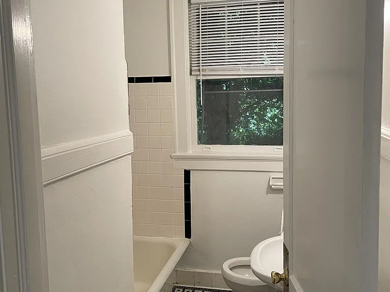 921 Gregg St #1 — Photo 20