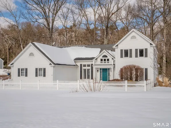 24 Mary Catherine Circle, Windsor, CT 06095