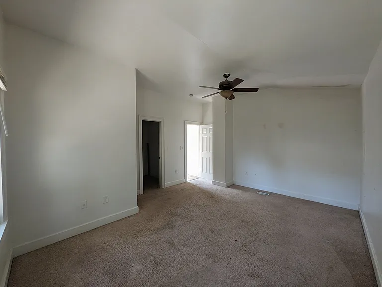 1412 Melrose Pkwy — Photo 8