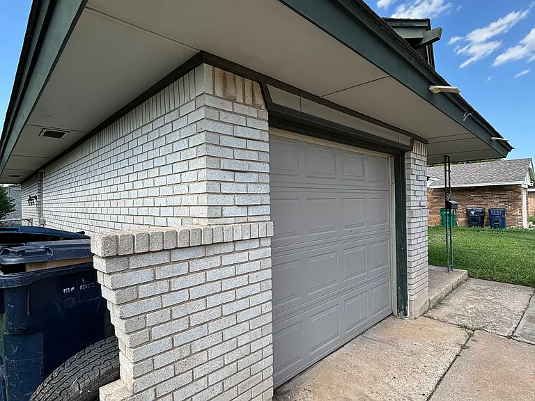 3133 SW 71st St — Photo 3