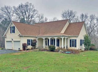 234 Lakeland Dr #1, Ellijay, GA 30540