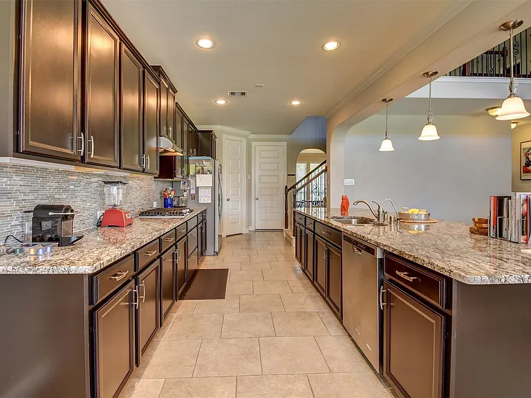 25710 Oakwood Knoll Dr — Photo 14