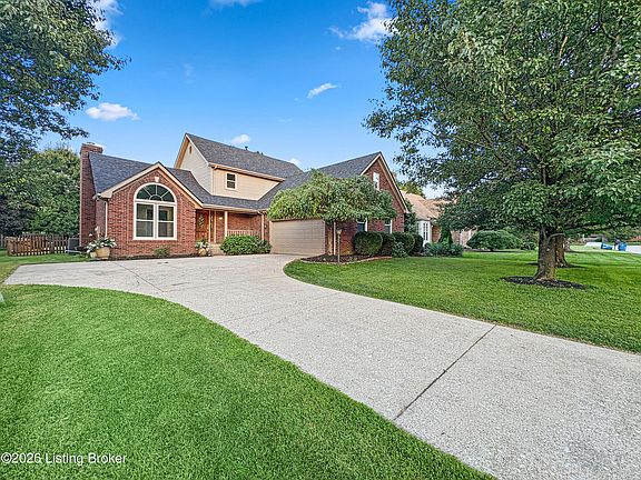 3rd image of 8705 Chase Tayler Pl