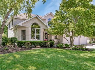 24605 S Blackhawk Dr, Channahon, IL