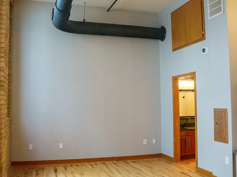 1017 S 2nd St #202 — Photo 9
