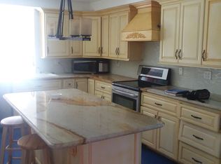 30133 Swan Point Dr, Canyon Lake, CA 92587