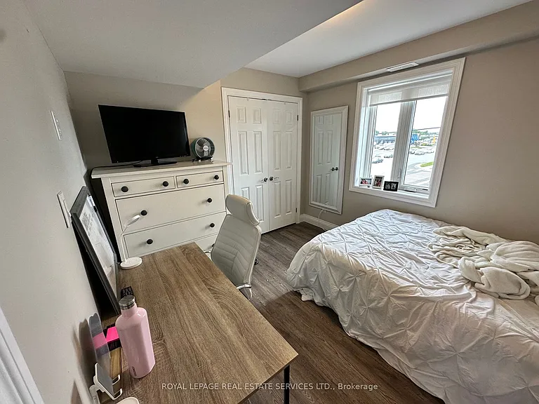 3 Queen St S #1 — Photo 11