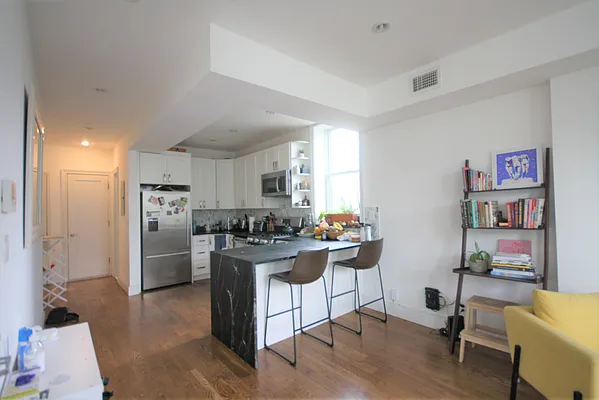 Rented by Owner | media 25