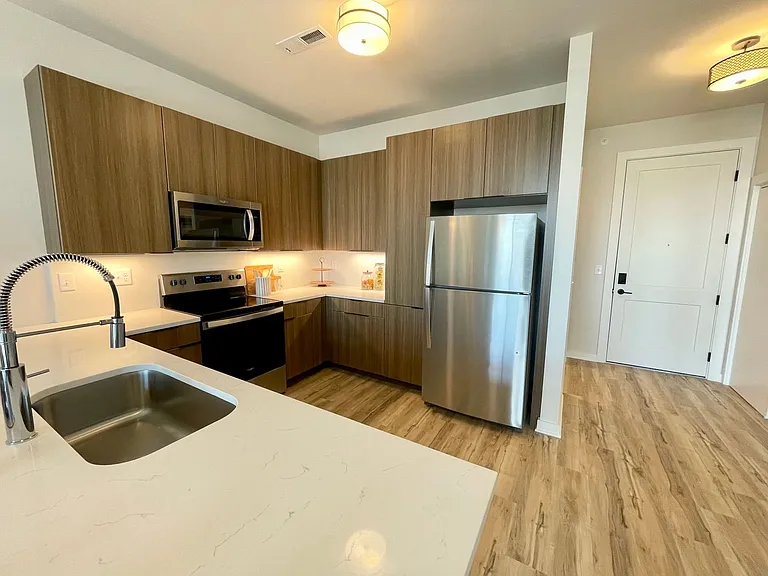 4220 W Layton Ave — Photo 14