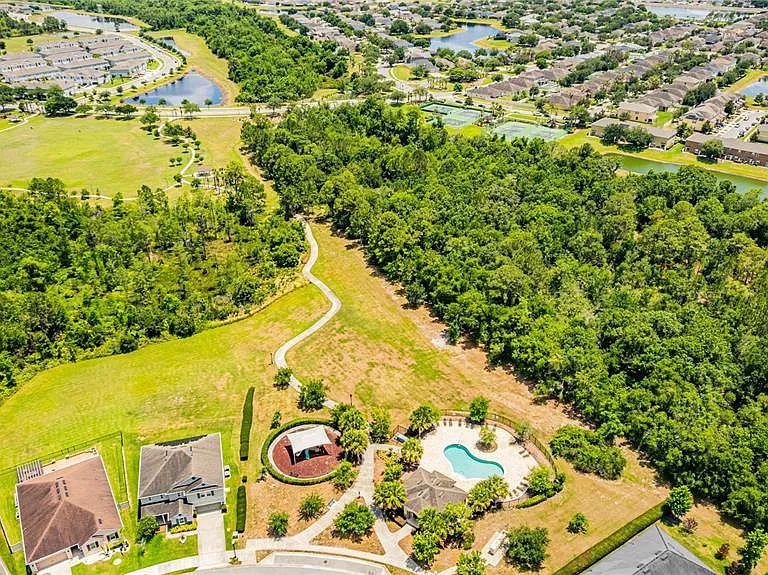 1253 Honey Blossom Dr — Photo 32
