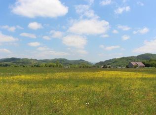 Bank St, Tellico Plains, TN 37385