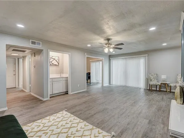 6000 N Pennsylvania Ave #46, Oklahoma City, OK 73112