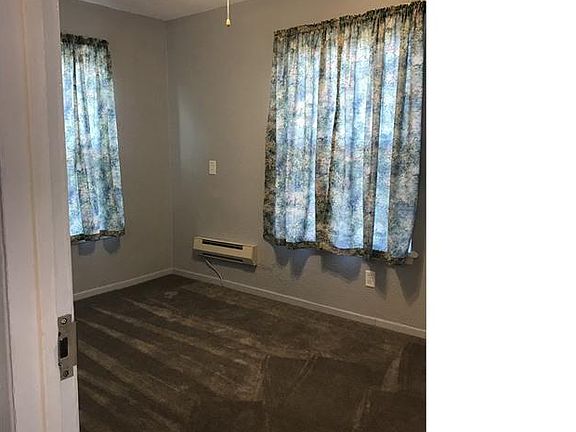 4th image of 1401 N Jefferson St #10