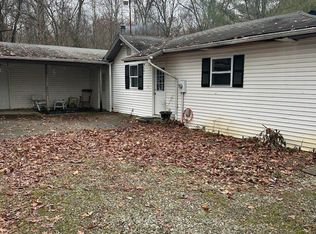 2097 Tripleton Pike Rd, Bedford, IN 47421