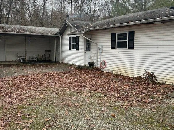 2097 Tripleton Pike Rd, Bedford, IN 47421