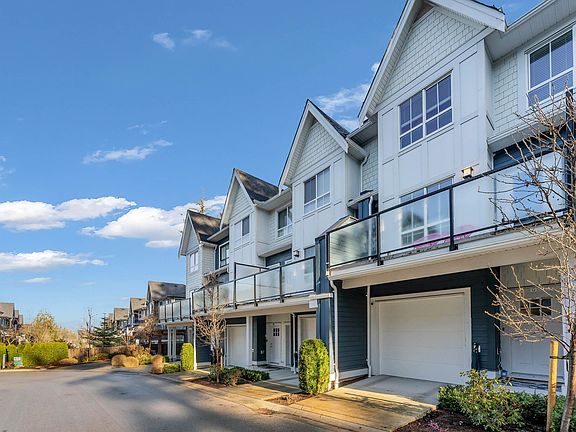 2nd image of 2828 156th St #12