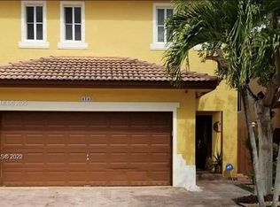 4143 NE 9th St, Homestead, FL 33033