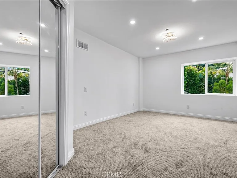 1360 Baja St #A — Photo 22