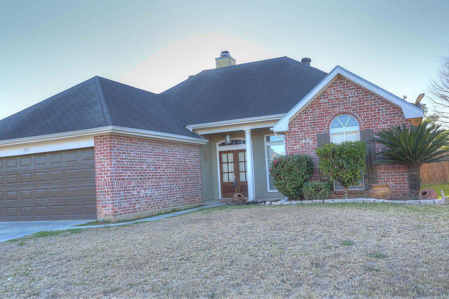 1st image of 143 Windermere Cir