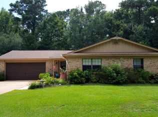 5249 Rue St, Gautier, MS 39553