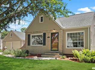 1020 E Elmhurst Ave, Peoria, IL 61603