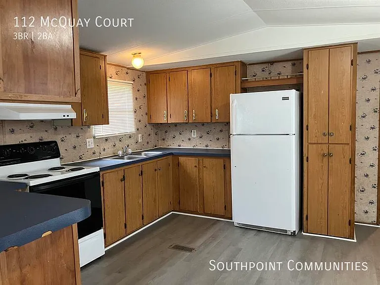 112 McQuay Ct — Photo 3
