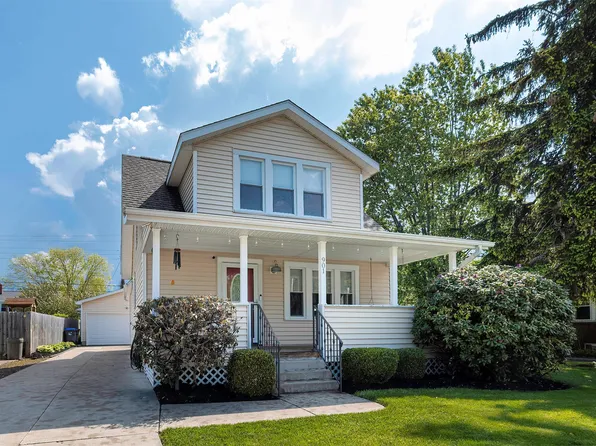 901 Oakmont Ave, Erie, PA 16505