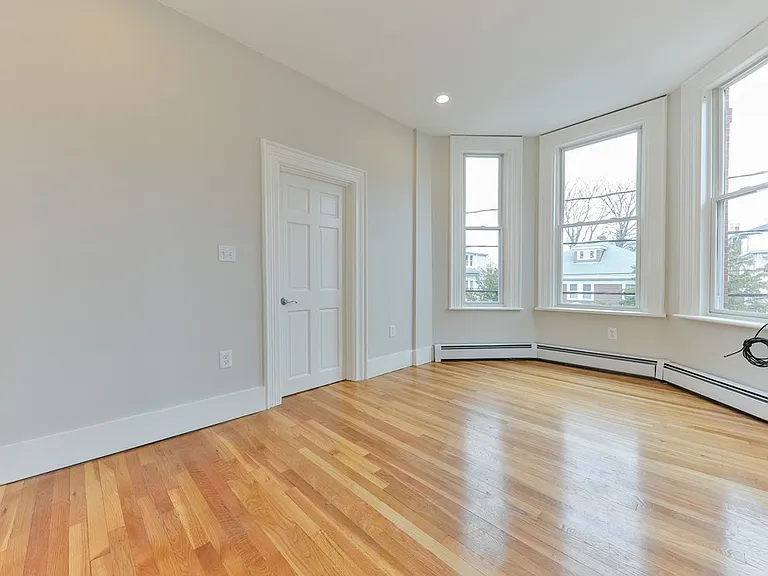 126 Washington Ave #2 — Photo 8