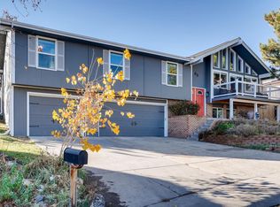 63 S Zinnia Ct, Lakewood, CO 80228