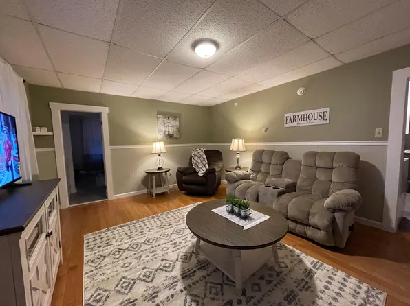 18 Union St #2, Lebanon, NH 03766