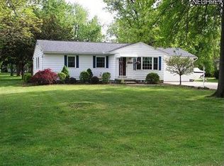 3282 Brenner Rd, Barberton, OH 44203