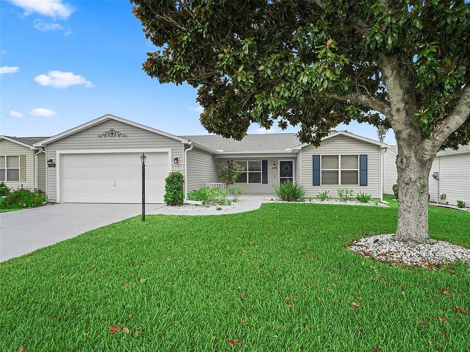 1st image of 1710 Gomez Pl