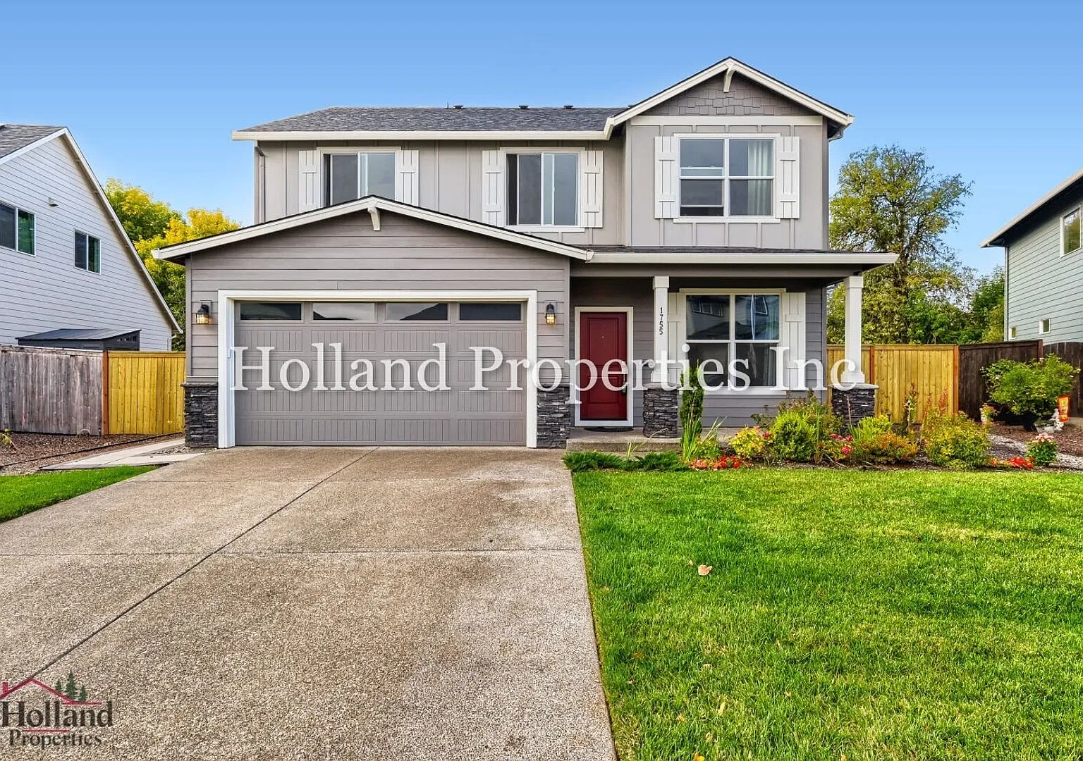 Beautiful 4-Bedroom Cornelius Home with Green-Space Views — Photo 1