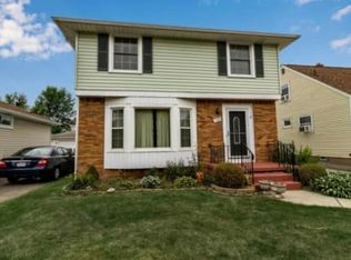 190 Margaret Rd, Amherst, NY 14226