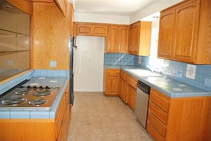 4th image of 2101 E Casa Linda Dr