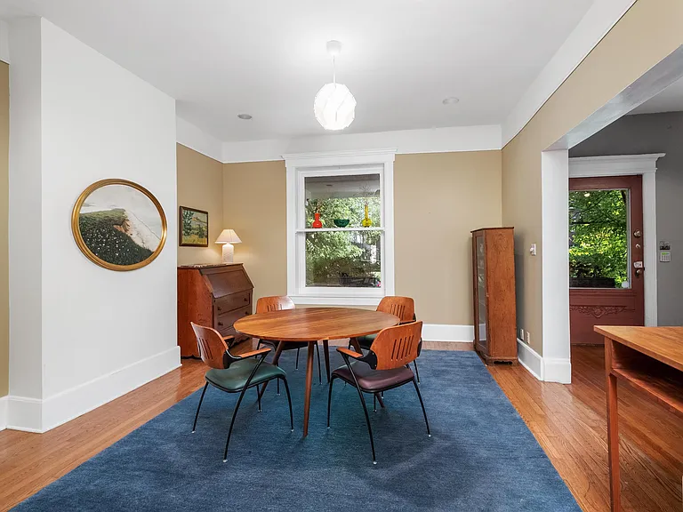 4388 McPherson Ave — Photo 3