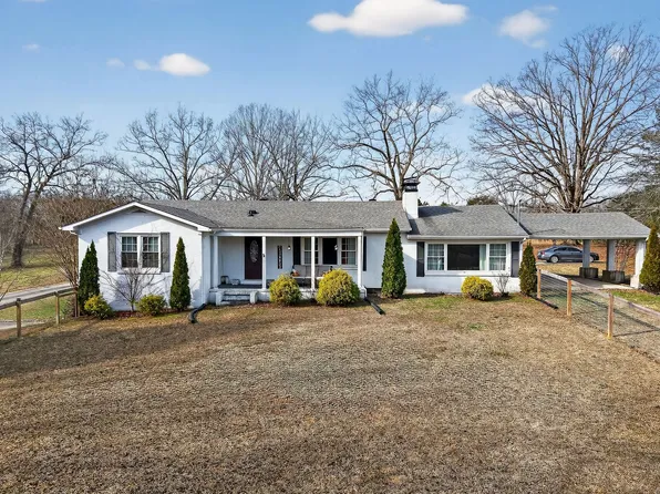 2691 Smithville Hwy, McMinnville, TN 37110