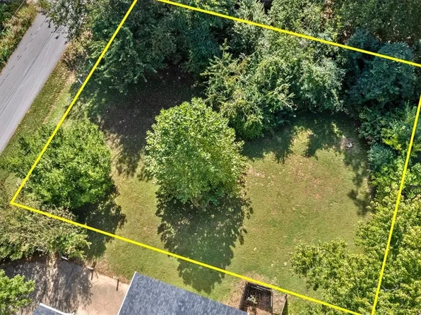 Croxdale St, Springdale, AR 72764