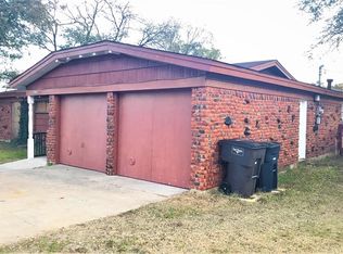 2001 Bettibart St, Fort Worth, TX 76134