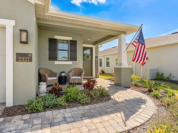 5th image of 2327 Kamin Dr