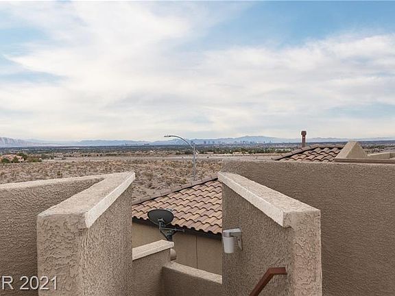 5th image of 6733 Conquistador St