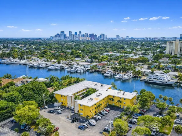 815 Middle River Drive #102, Fort Lauderdale, FL 33304