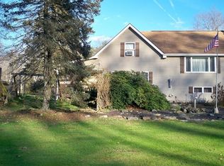 5562 Doc Walker Rd, Parker, PA 16049