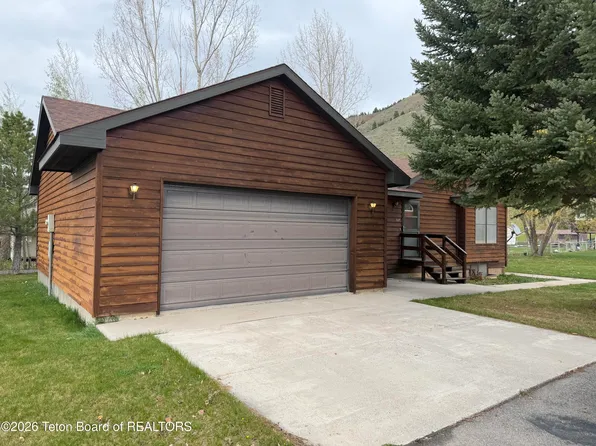 217 Westview Dr, Afton, WY 83110