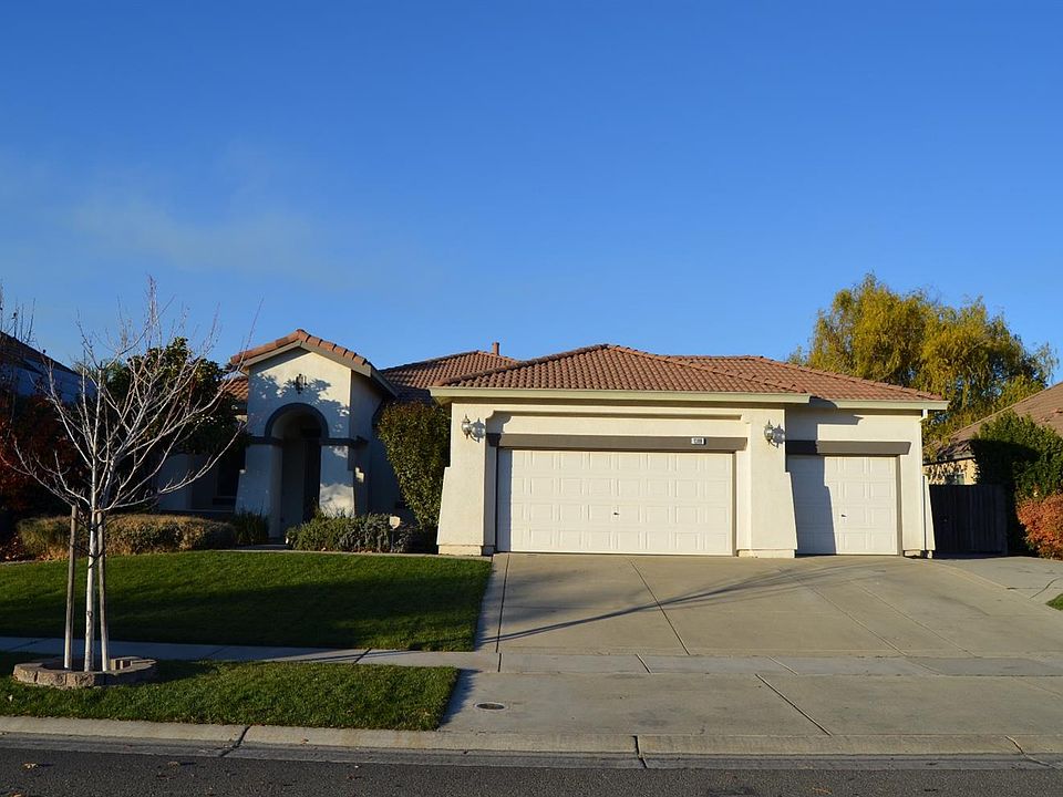 1st image of 1389 Night Heron St