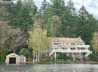 1066 N Shore Rd, Lake Oswego, OR 97034