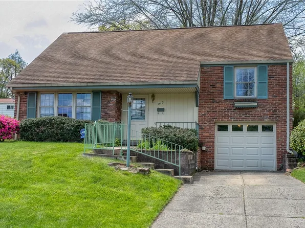 213 Fernledge Dr, New Kensington, PA 15068
