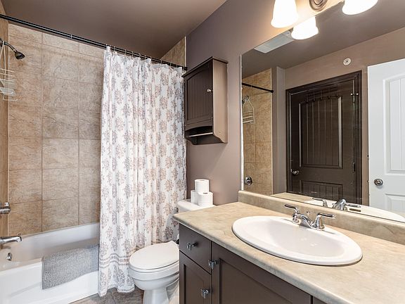 5th image of 1436 Portage Rd #204