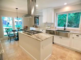 30 W Tallowberry Dr, Spring, TX 77381